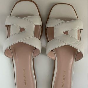 Avec Les Filles | Blaye Flat Sandals | 7.5 | Off White